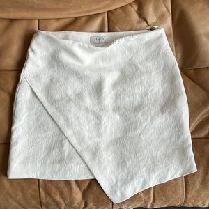 Babaton Aritzia Crepe Skirt